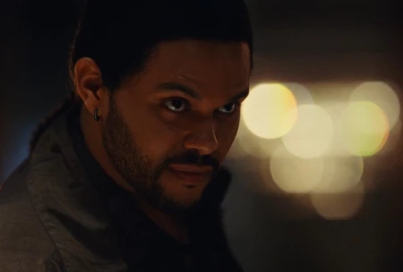 Кадр из сериала Идол