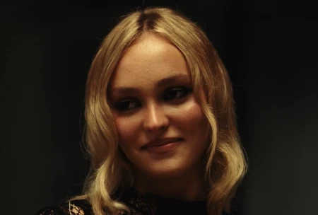 Кадр из сериала Идол